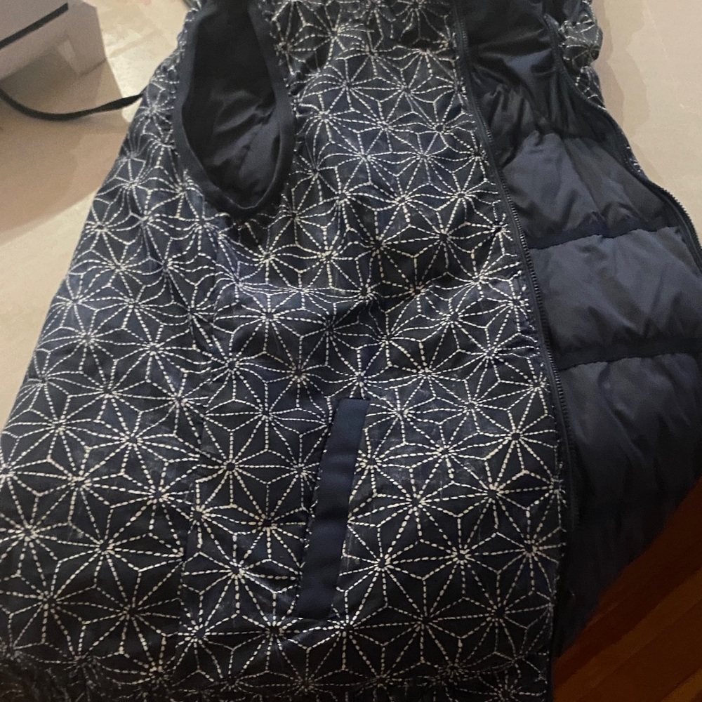 Lululemon Vest, irreversible Vest Navy blue